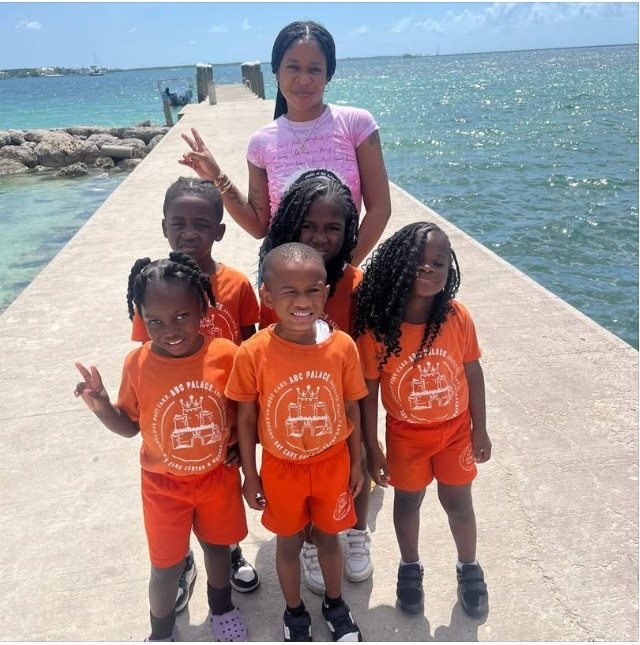 A B C Palace class at Nassau historic sites